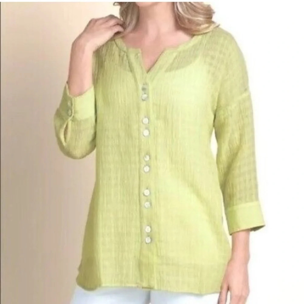Soft surroundings gauzy linen blend button up shirt